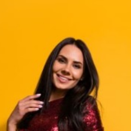 Hülya - Temizlikçi Üye